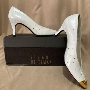 Stuart Weitzman  White Pearl Leather Gold Pumps Size 6